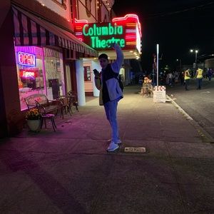 Meet your Posher, Juan